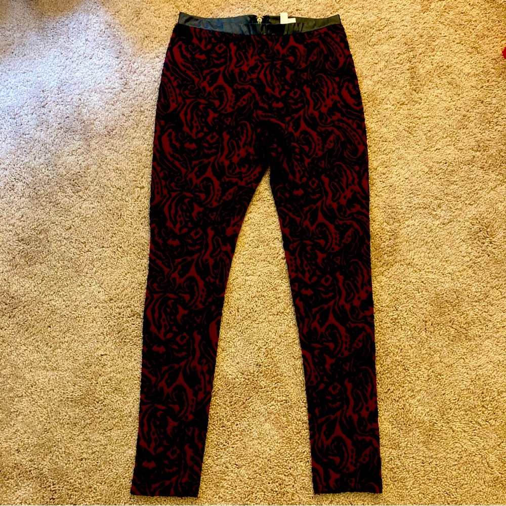 FOREVER 21 WOMEN’S PANTS | Size M Red With Embroidery Zipper At Back EXCLUSIVE